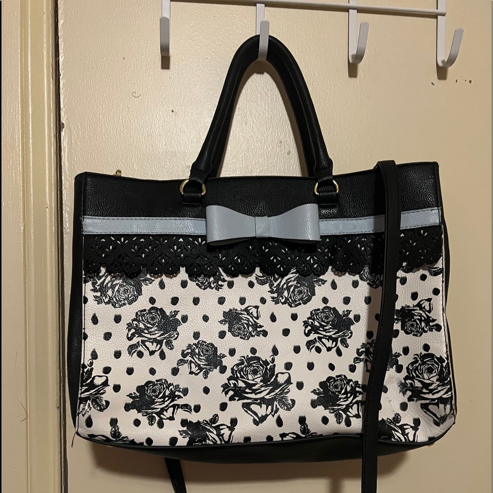 BETSEY JOHNSON TOTE BAG